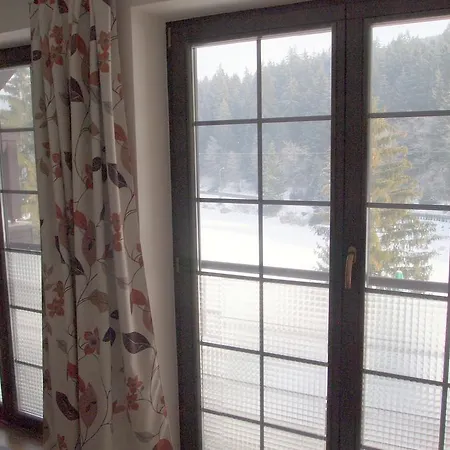 Hrabovo Lake View Apartment