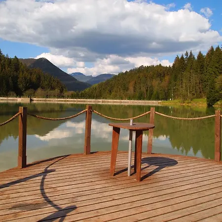 Apartment Hrabovo Lake View Ruzomberok